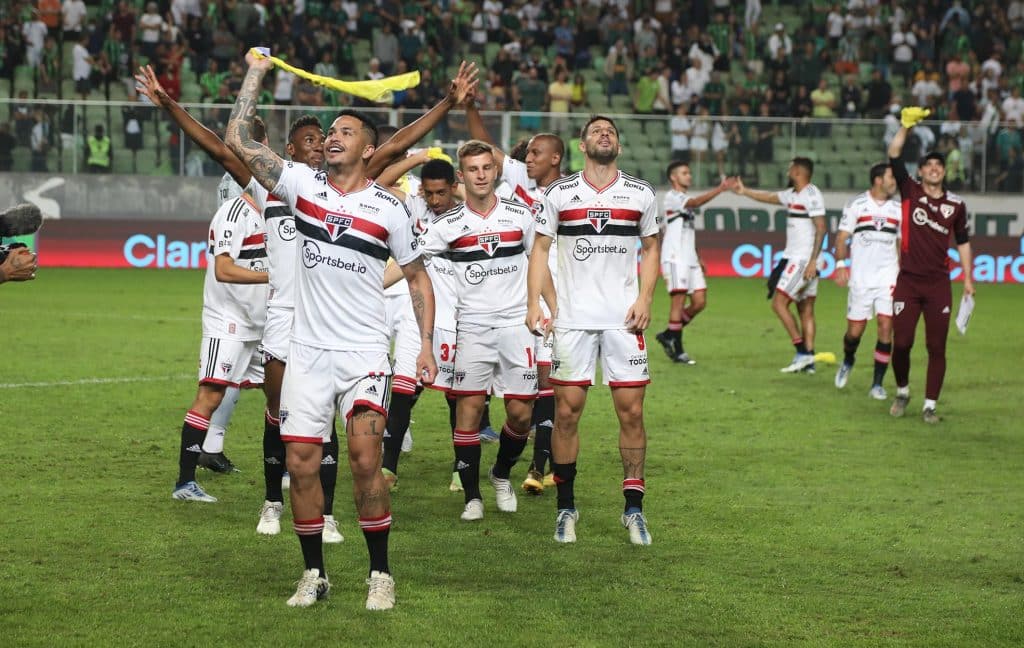 São Paulo decide semifinal da Copa do Brasil fora de casa