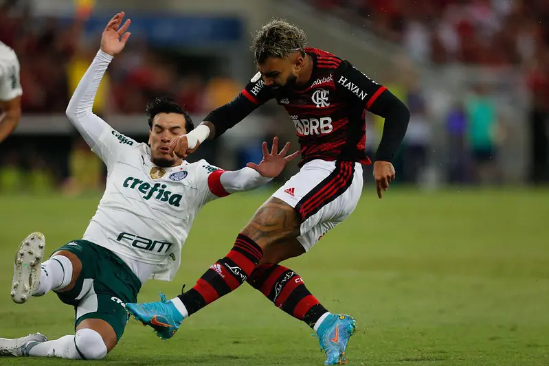 Palmeiras x Flamengo: Onde assistir, horário e escalações (21/08)