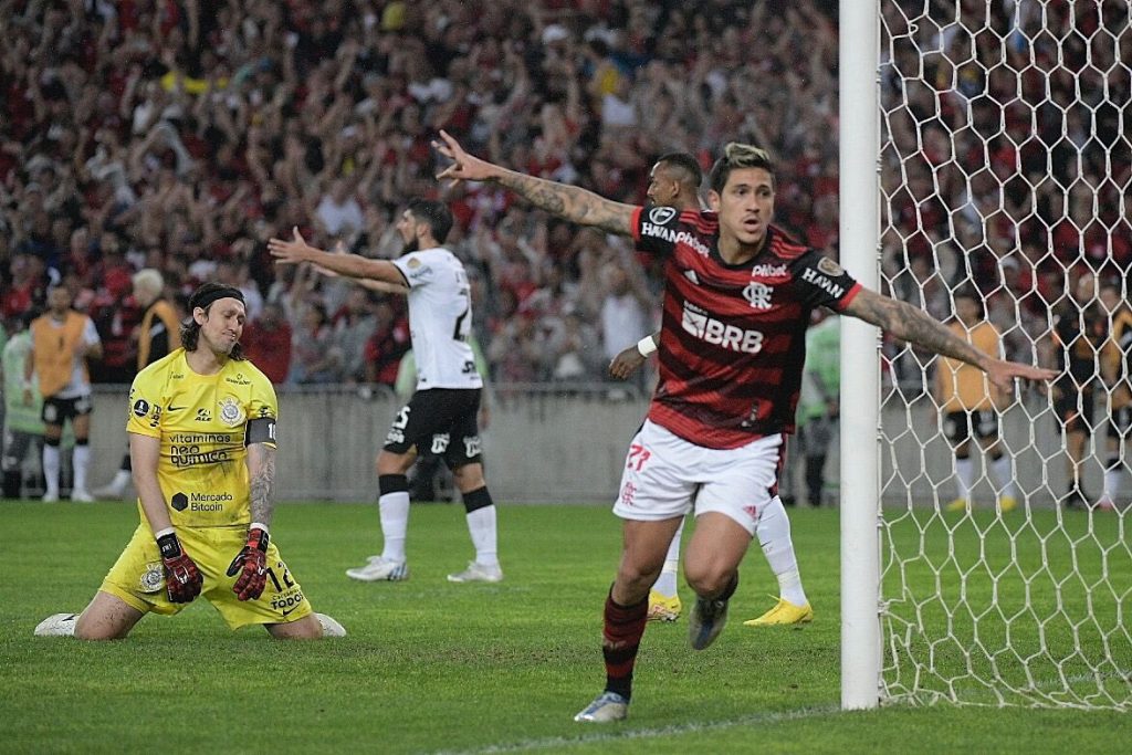 Flamengo elimina o Corinthians – veja os melhores momentos