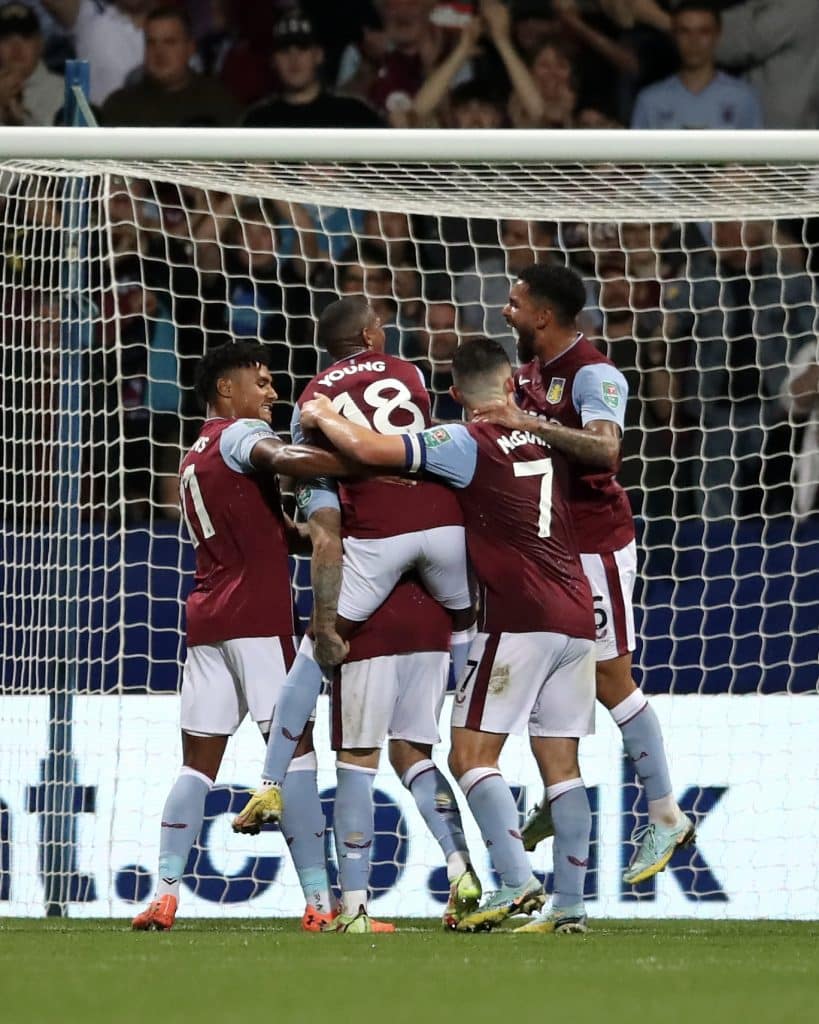 Aston Villa x West Ham: onde assistir ao vivo, horário e escalações