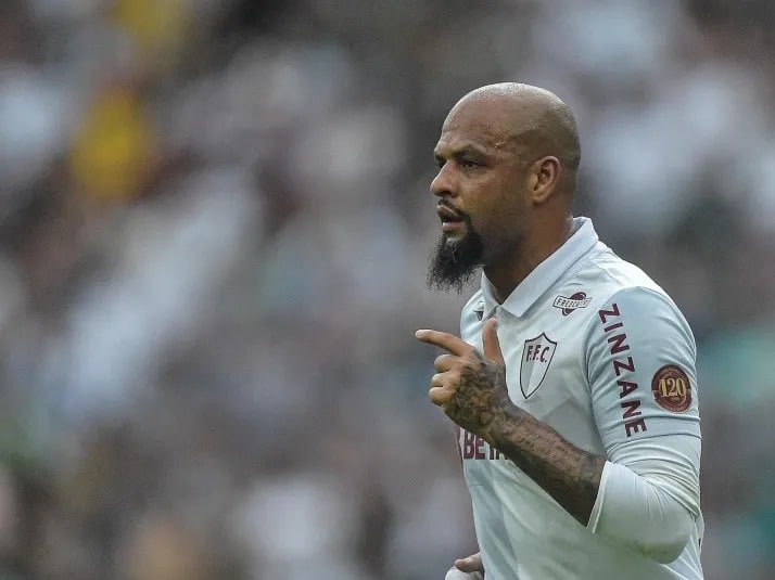 Felipe Melo sonha com o título e lembra das críticas sofridas no começo