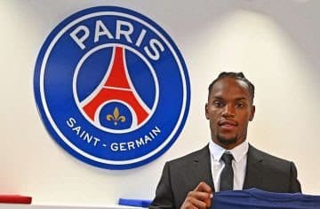 PSG anuncia contratação de Renato Sanches, ex-Lille