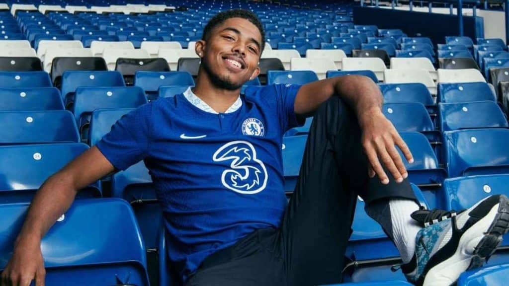 Time do “Big Six” que mais gastou, Chelsea anuncia Wesley Fofana