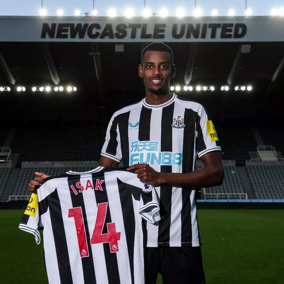 Newcastle anuncia contratação de Alexander Isak, ex-Real Sociedad