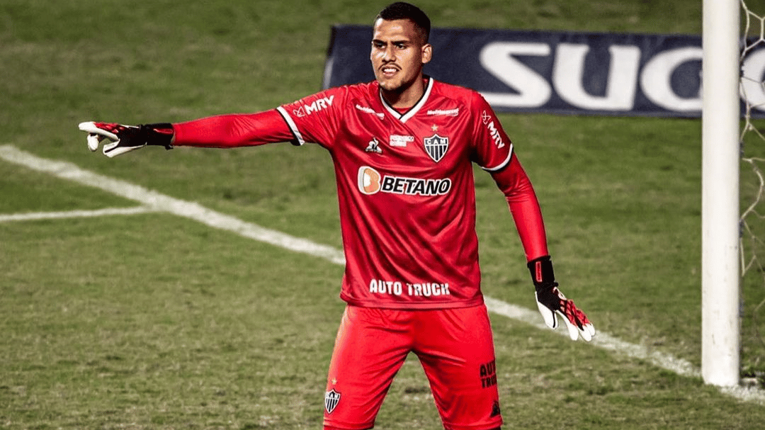 777 de olho! Goleiro da Série A entra no radar do Vasco