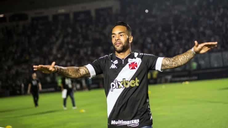 Alex Teixeira pode estar de saída do Vasco