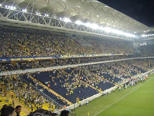 Fenerbahçe x Rennes