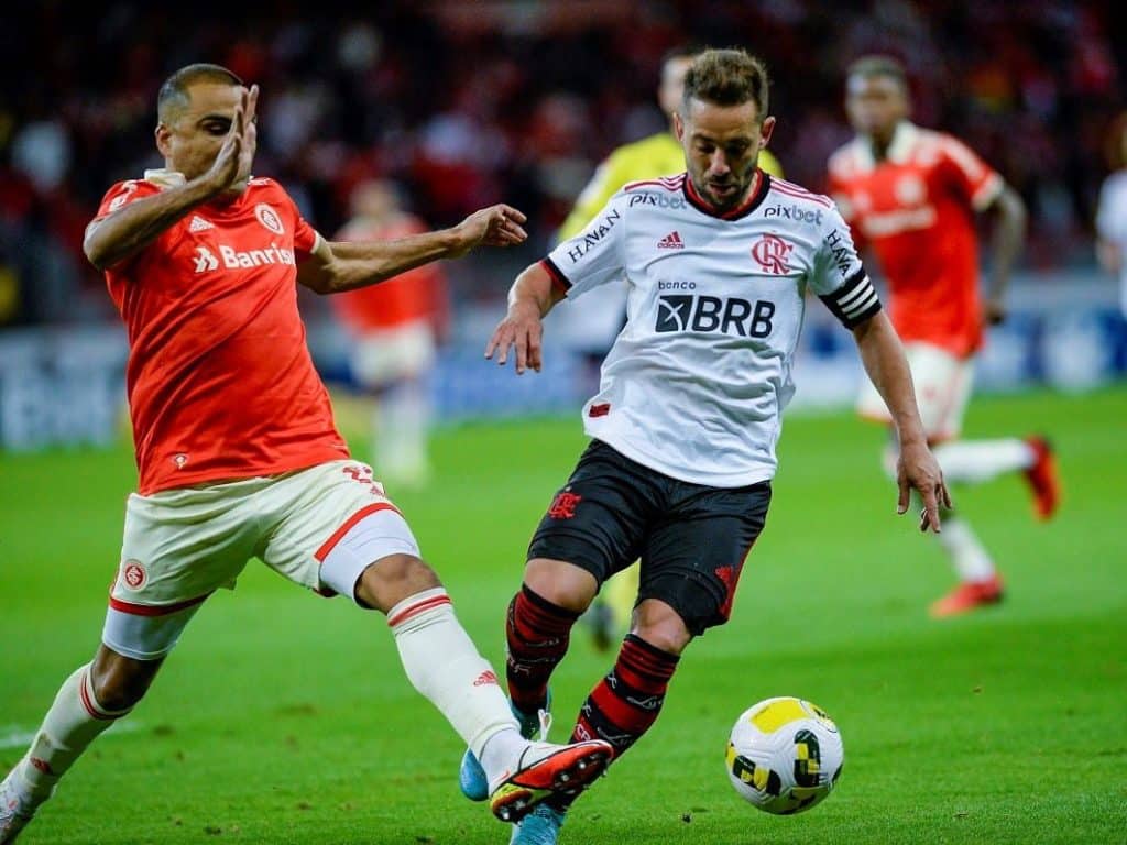 Flamengo x Internacional: onde assistir ao vivo, horário e escalações