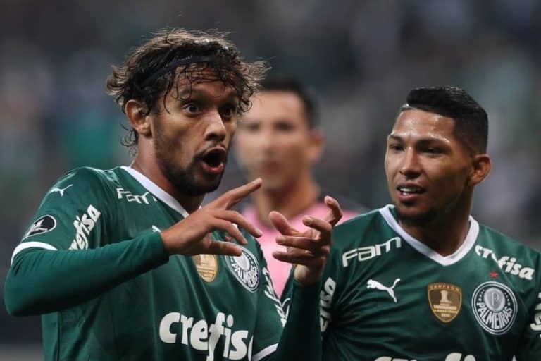 Confira o TOP 10 dos clubes mais ricos do Brasil em 2022