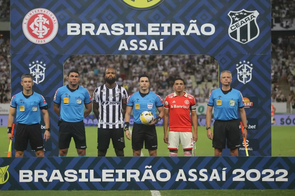 Internacional recebe o Ceará buscando manter a invencibilidade no Campeonato Brasileiro