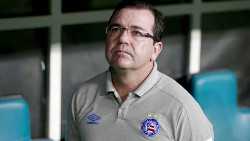 Campeão brasileiro da Série B em 2021 com o Botafogo, Enderson Moreira é demitido do Bahia. Foto: Divulgação / site EC Bahia