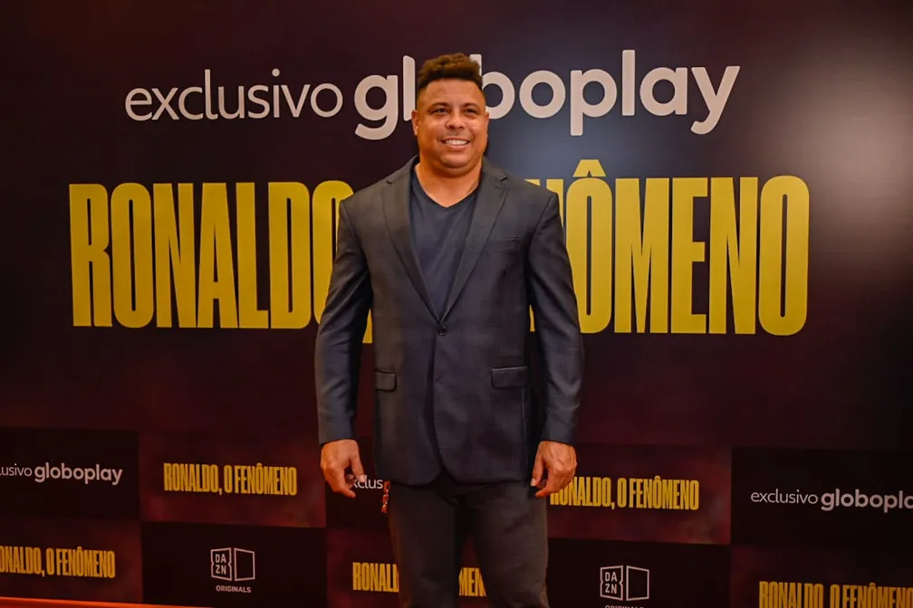Filme sobre Ronaldo Fenômeno estreia no Brasil; saiba mais