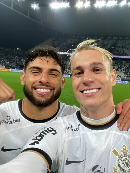 Dupla do Corinthians demonstra eficiência quando jogam juntos; confira