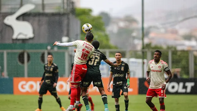 América-MG vence o Internacional: confira os melhores momentos