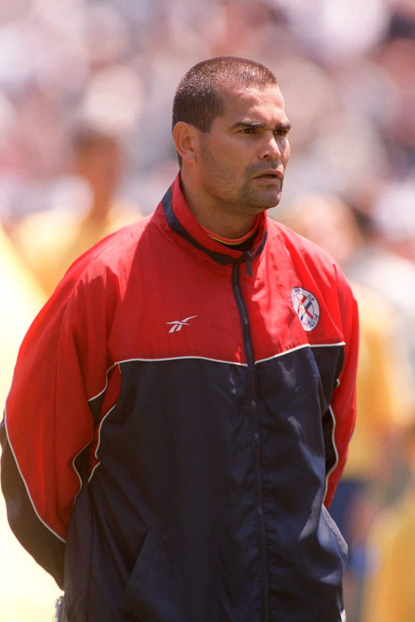 Capitão do Paraguai José Luis Cilavert durante partida da copa de 1998 entre Paraguai e Bulgaria.