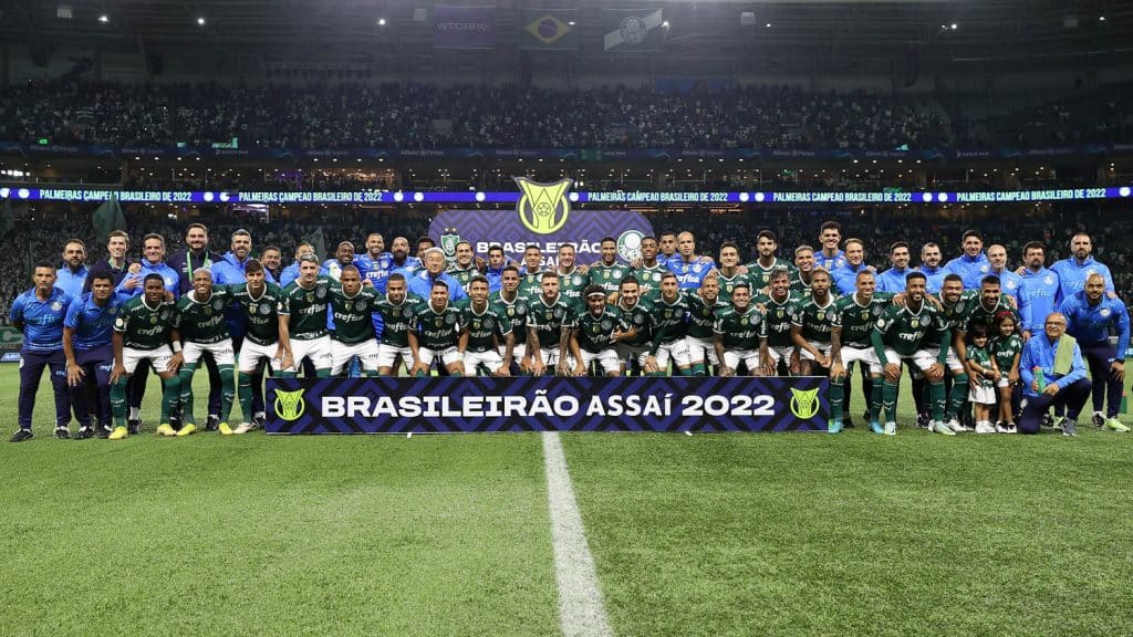 Palmeiras anuncia renovação de três jogadores multicampeões