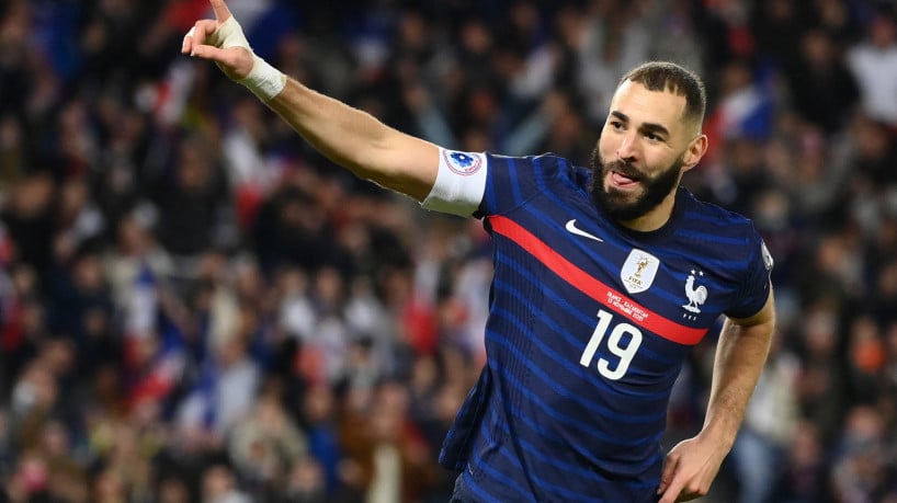 Benzema anuncia aposentadoria da seleção francesa