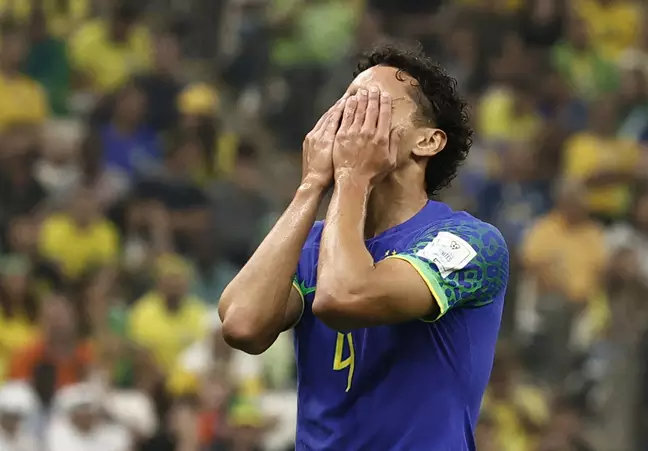 Seleção brasileira não supera tabu contra times europeus e é eliminada da Copa; entenda