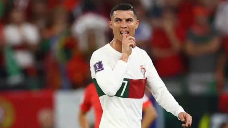 Cristiano Ronaldo rebate críticas após eliminação na Copa do Mundo