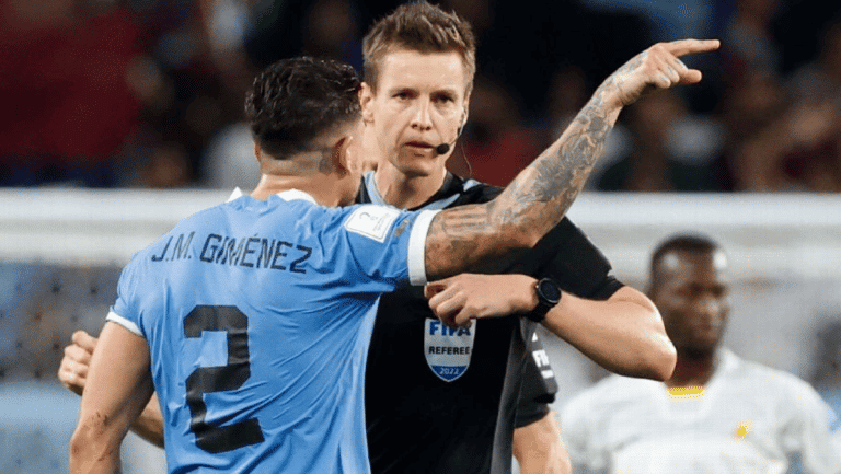 Destaque do Uruguai poderá ser suspenso do futebol por atitude inesperada