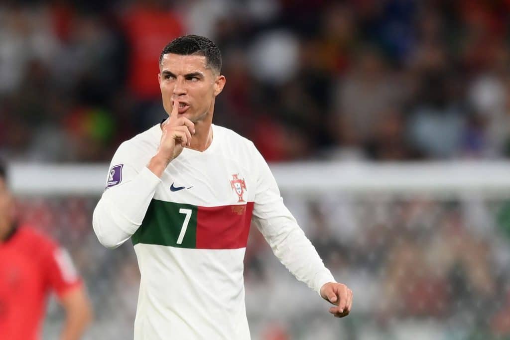 Cristiano Ronaldo se envolve em polêmica em partida contra a Coreia do Sul