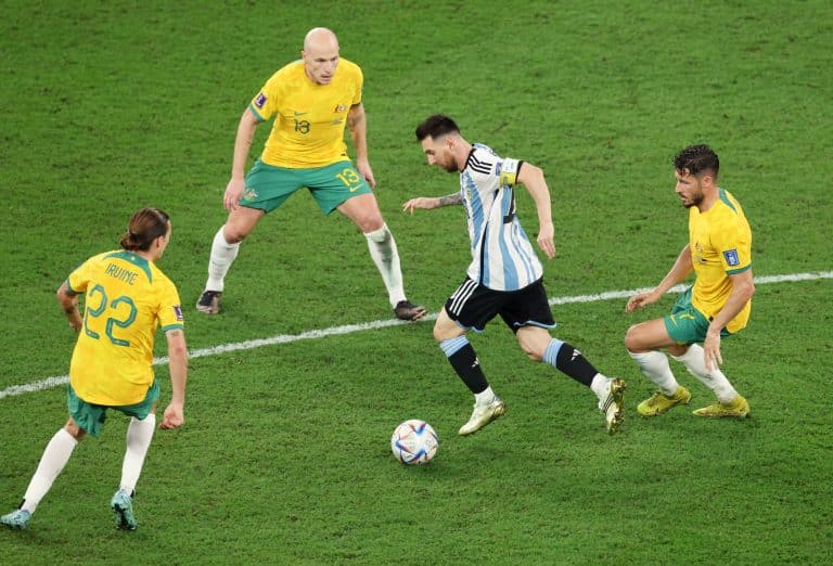 Messi brilha e Argentina bate Austrália: confira os melhores momentos