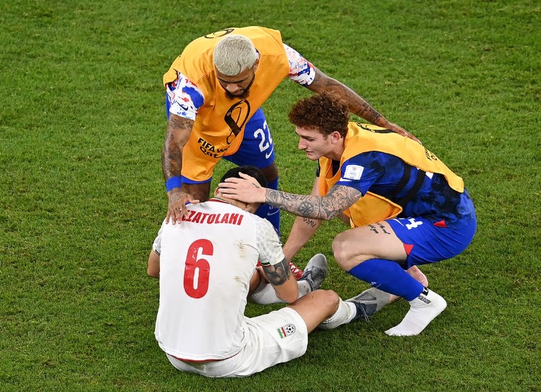 Irã x Estados Unidos tem cena que vai além do futebol