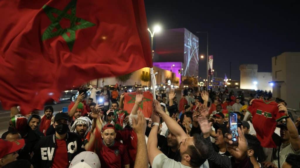 Festa de marroquinos em Paris termina em confusão
