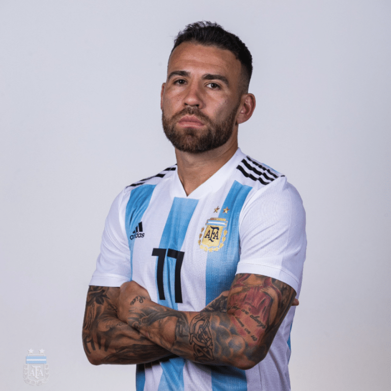 Técnico do River Plate manda recado para zagueiro da Seleção Argentina