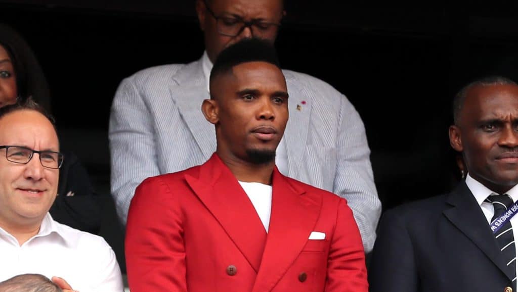 Samuel Eto’o pede ‘desculpas’ por agressão, mas diz que culpa é do assédio