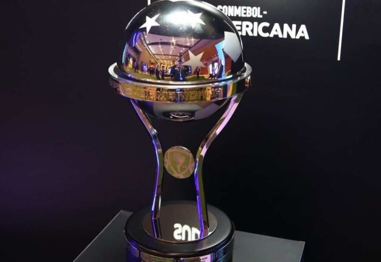 CBF quer finais da Libertadores e Sul-americana no Brasil