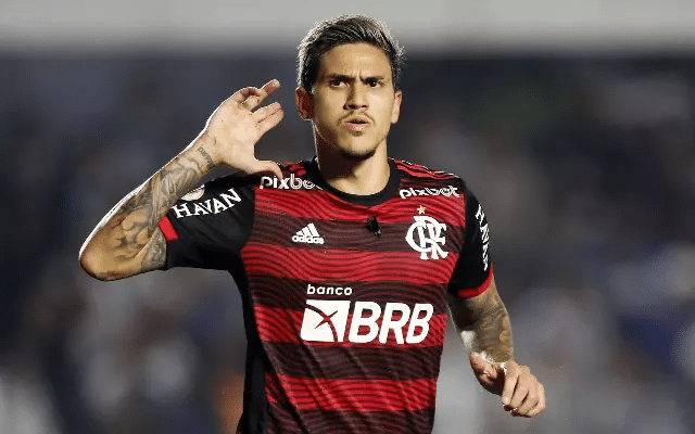 Pedro entra em grupo seleto do Flamengo