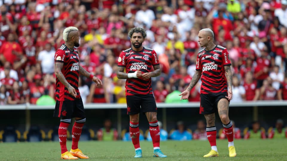 Confira arbitragem e provável escalação para o jogo de estreia do Flamengo no Mundial