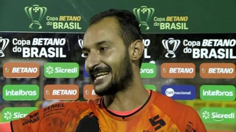 Goleiro do Águia de Marabá foi herói na classificação da Copa do Brasil