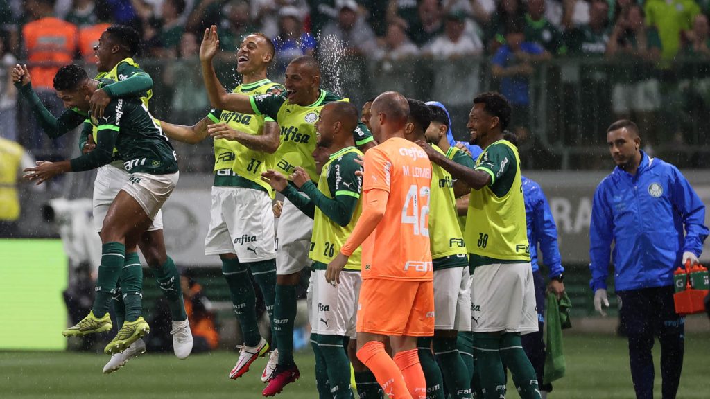 Palmeiras chega às semifinais do Paulistão pelo 10º ano consecutivo