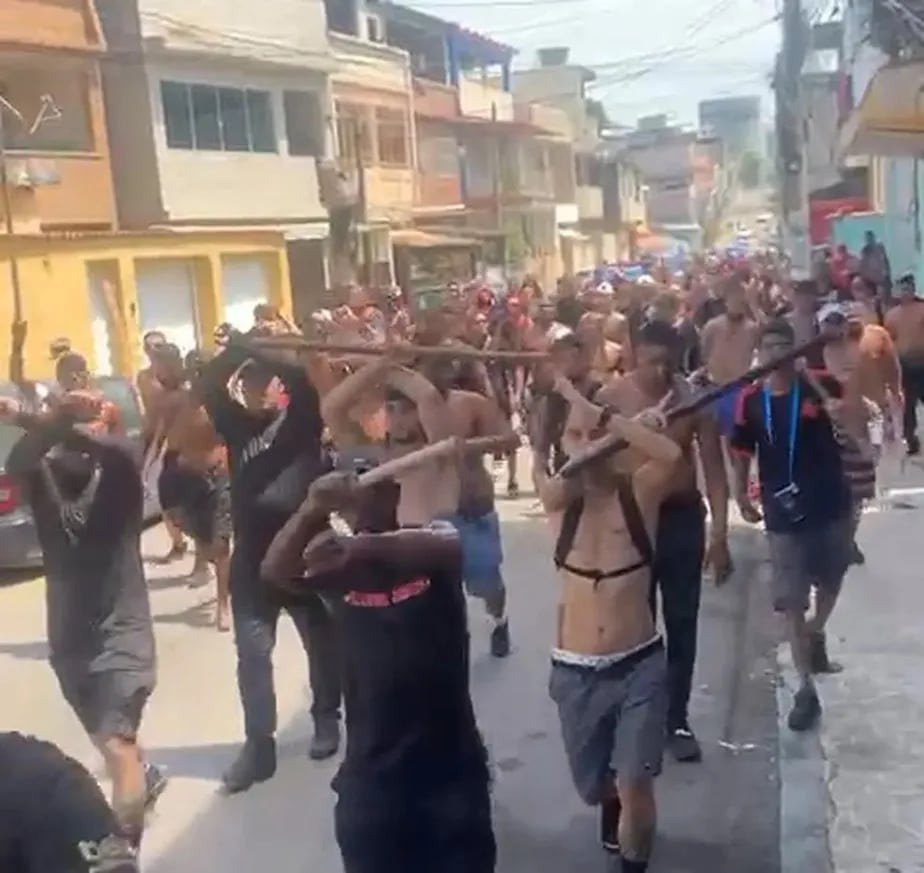 Justiça veta torcidas organizadas no Rio por cinco anos e decreta prisão de chefes das torcidas