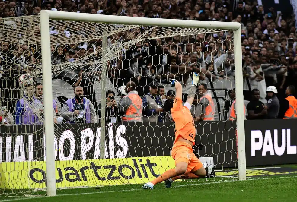 Cássio lamenta eliminação e goleiro do Ituano dedica classificação para Jian Kayo