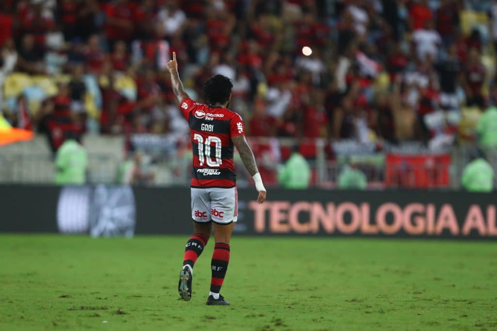 Torcedores do Flamengo disparam contra Gabigol: “Só pensa nele”