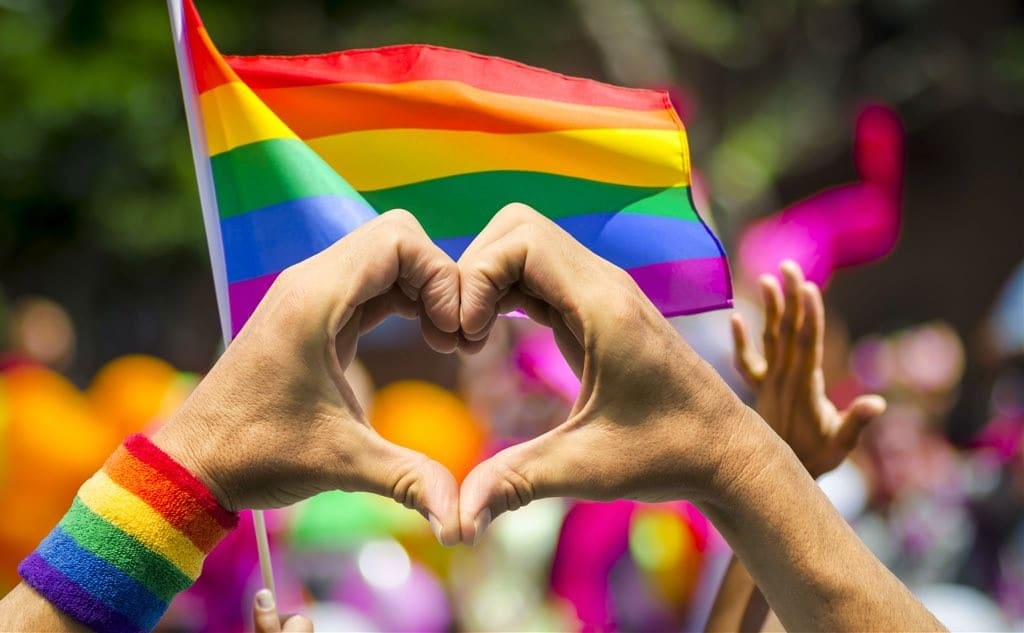 A UNIÃO FAZ A FORÇA! Times brasileiros se manifestam no dia internacional contra a LGBTFOBIA