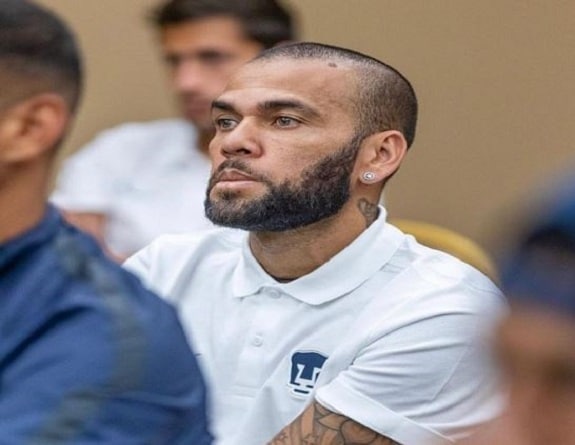 “Tive medo”, TV detalha depoimento de mulher que acusa Daniel Alves de estupro