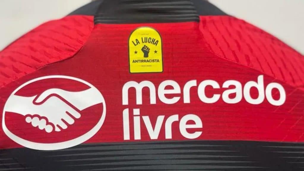 Flamengo vai usar Patch em apoio a Vini Jr e a luta antirracista