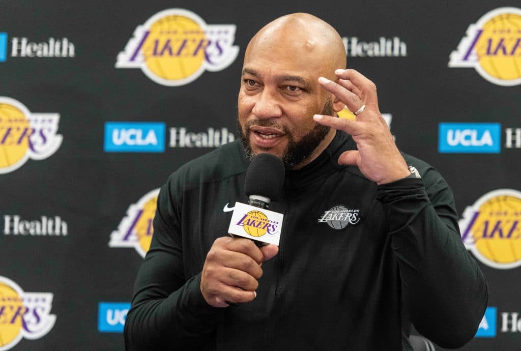 SÓ SEQUESTRANDO! Treinador dos Lakers revela como parar rival em final da conferência