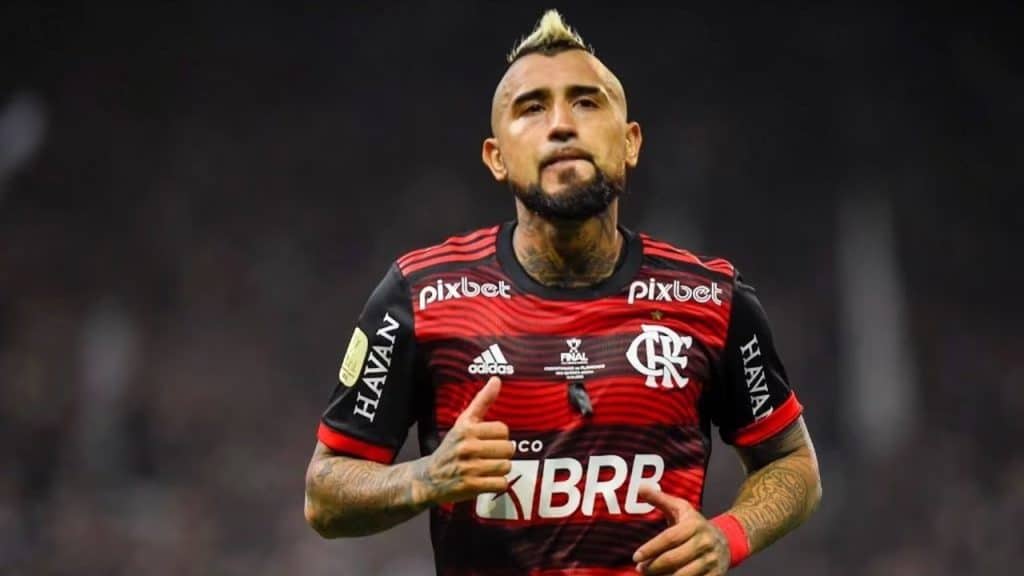 Vidal tem recepção calorosa do Chile