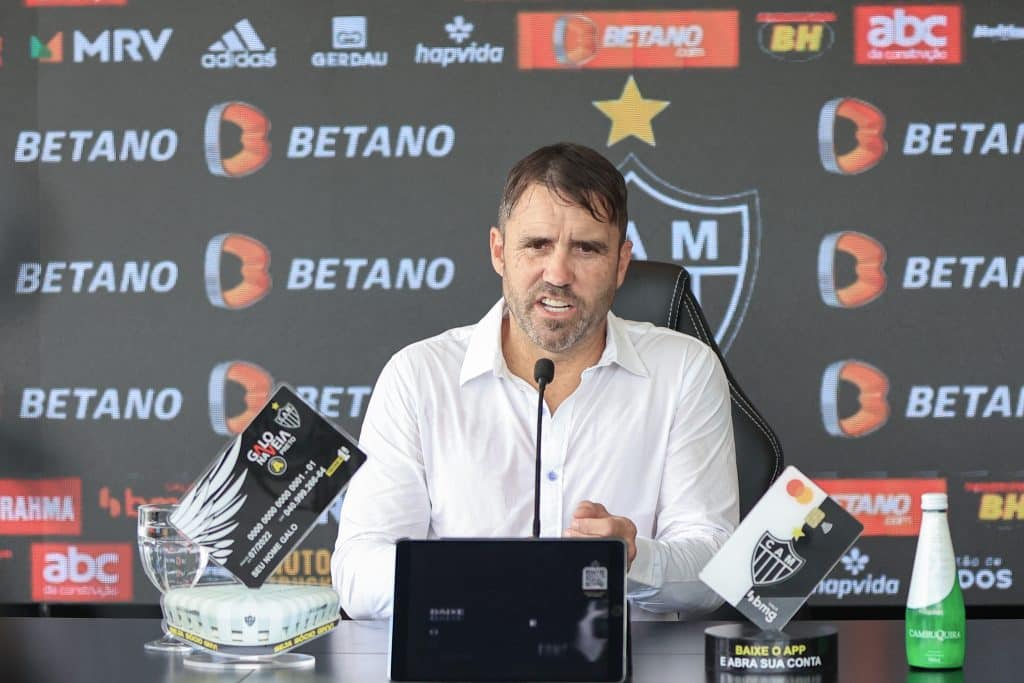 Foto: (Divulgação/Pedro Souza/Atlético) - A torcida fez uma lista de técnicos para o Atlético-MG