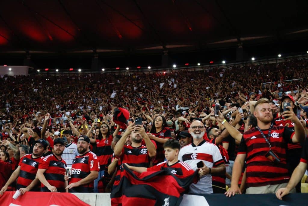 CASA CHEIA! Flamengo conta com uma média de 50 mil torcedores por jogo; confira o ranking