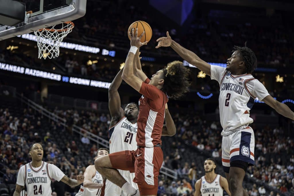 Adama Sanogo já igualou Hakeem Olajuwon e nem estreou na NBA: conheça a promessa de Mali no Draft da NBA