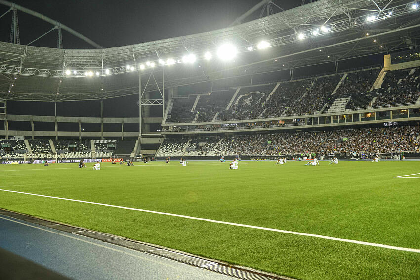 “Eles me escolheram”, irmã de craque da Seleção se declara ao Botafogo