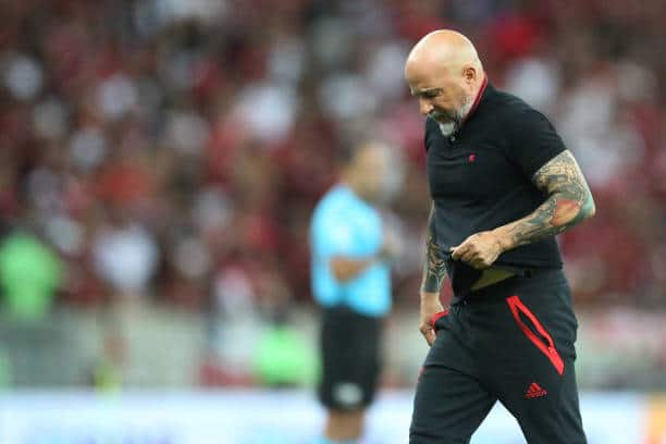 Sampaoli é pego “roubando” jogadores do Flamengo