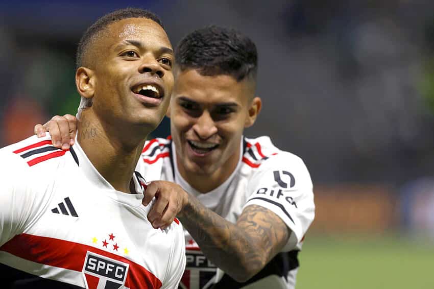 É MUITO MELHOR! Caio Paulista tem números melhores que jovem do São Paulo