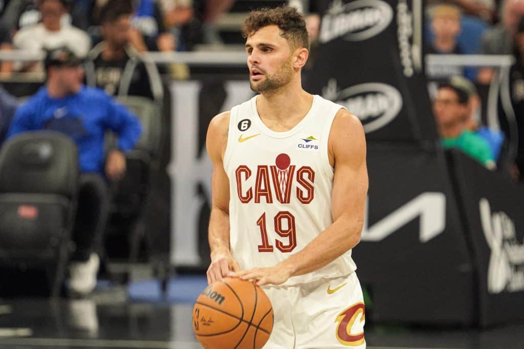 URGENTE! Raul Neto toma decisão inesperada na NBA e surpreende geral